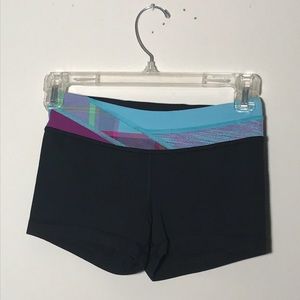 Kids ivivva REVERSIBLE shorts